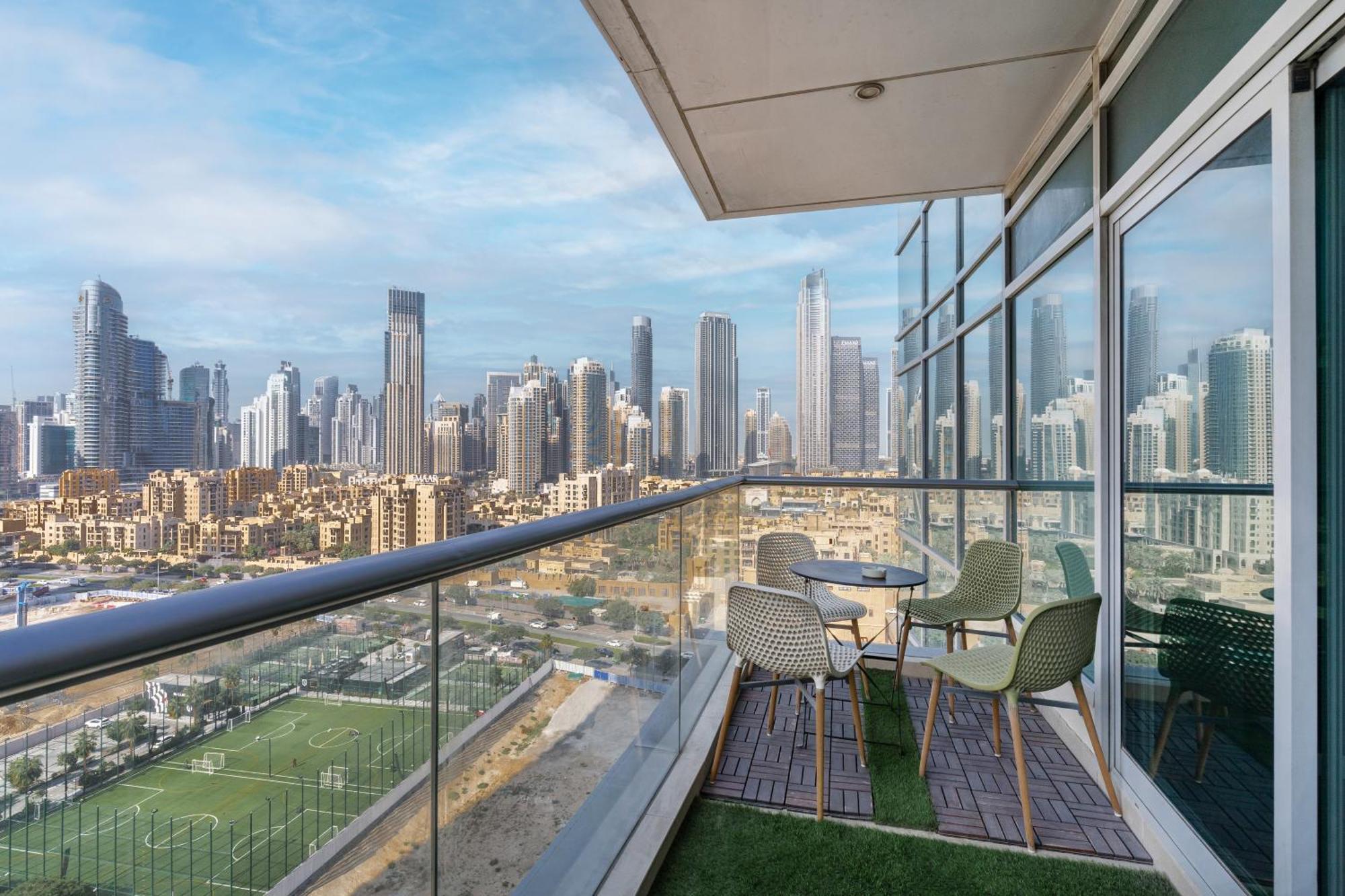 Chic 2Br Apartment, Prime Location Near Dubai Mall - Allsopp&Allsopp Kültér fotó