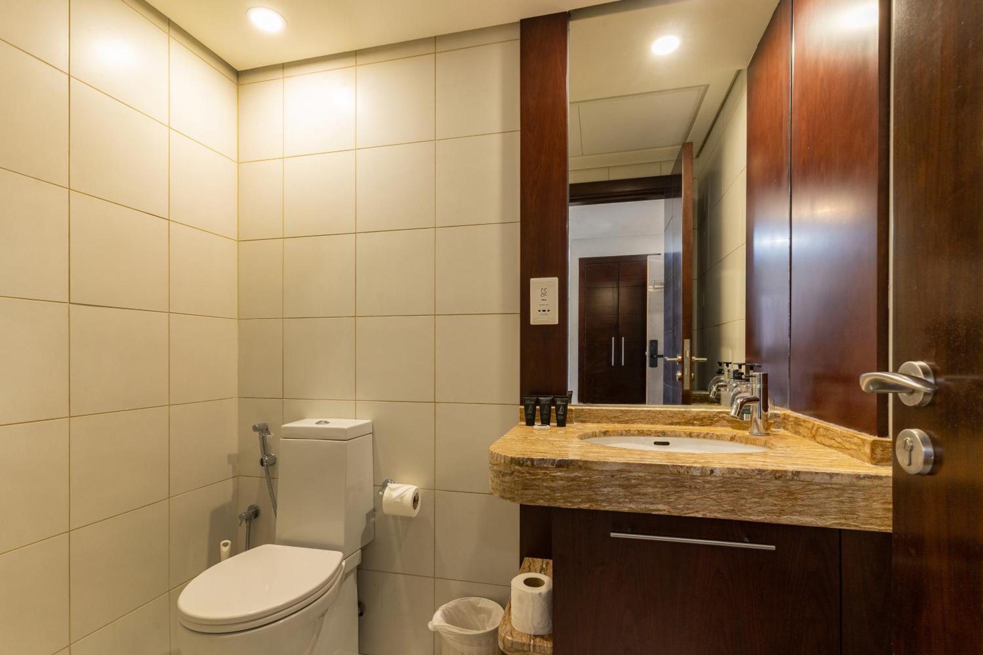 Chic 2Br Apartment, Prime Location Near Dubai Mall - Allsopp&Allsopp Kültér fotó